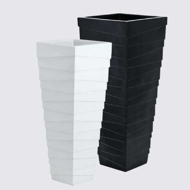 Zarra Square Ribbed Planter - Image 3