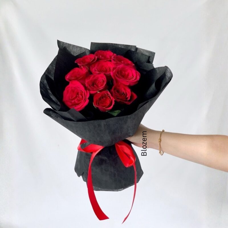 10 Red Roses Bouquet